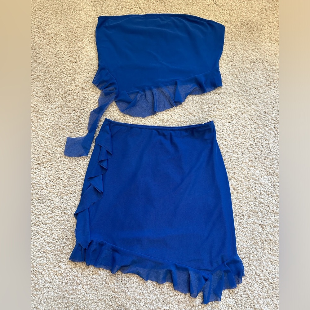 Two Piece Set